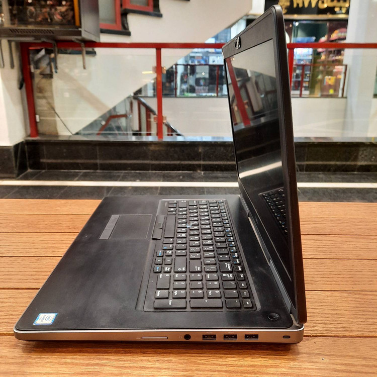 Dell precision 7720