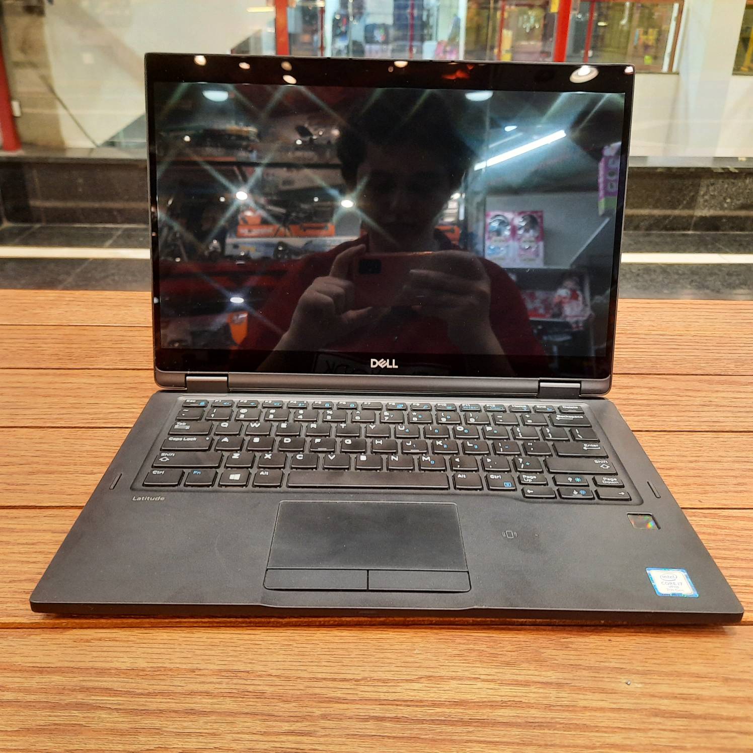 Dell latitude 7389
